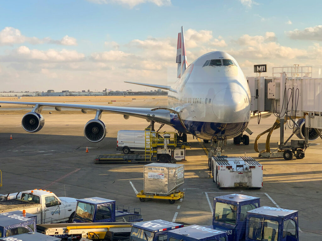 airplane shipping on tarmac